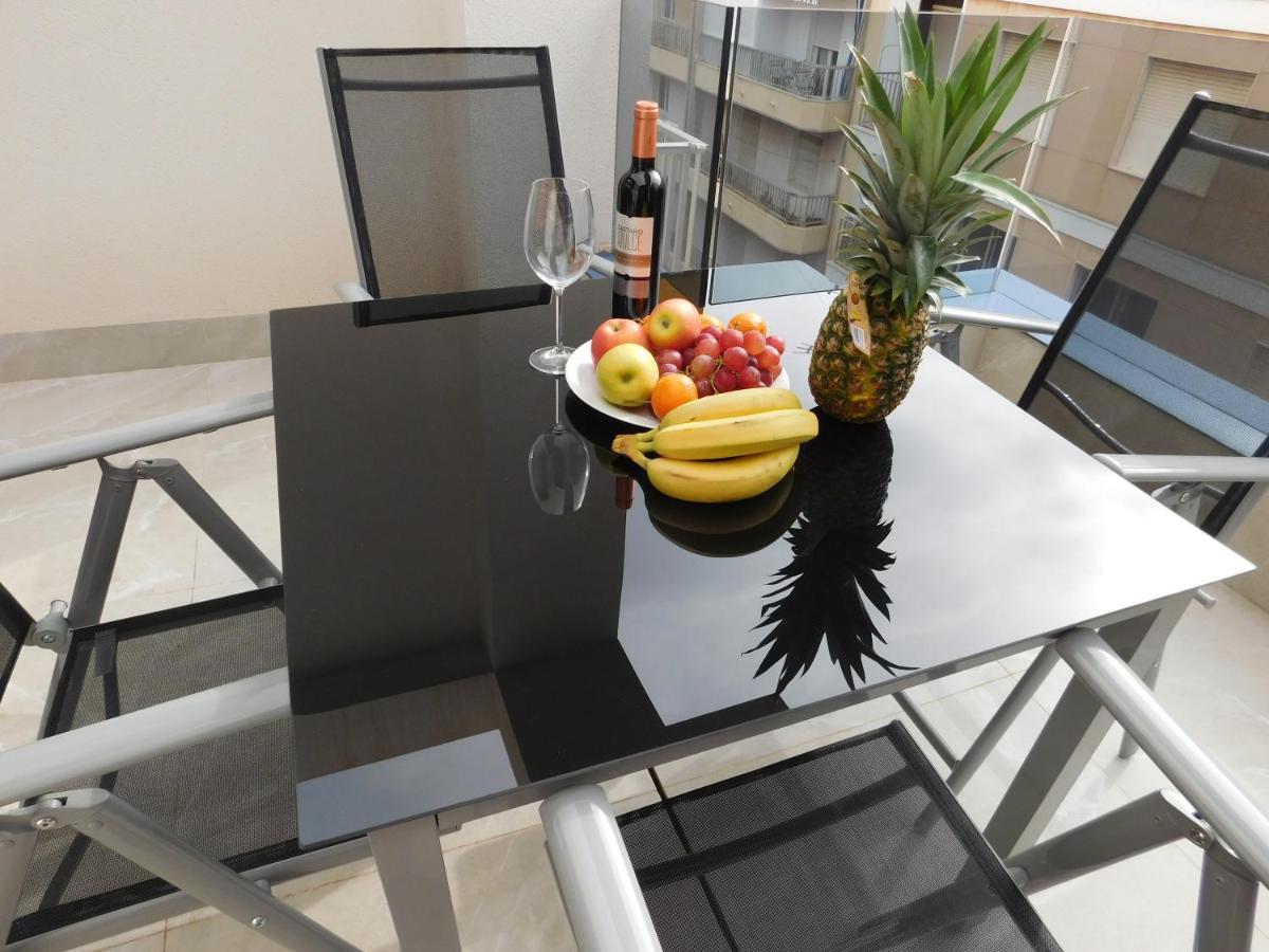 Modern And Cosy Apartment Close To The Beach Torrevieja Exterior foto