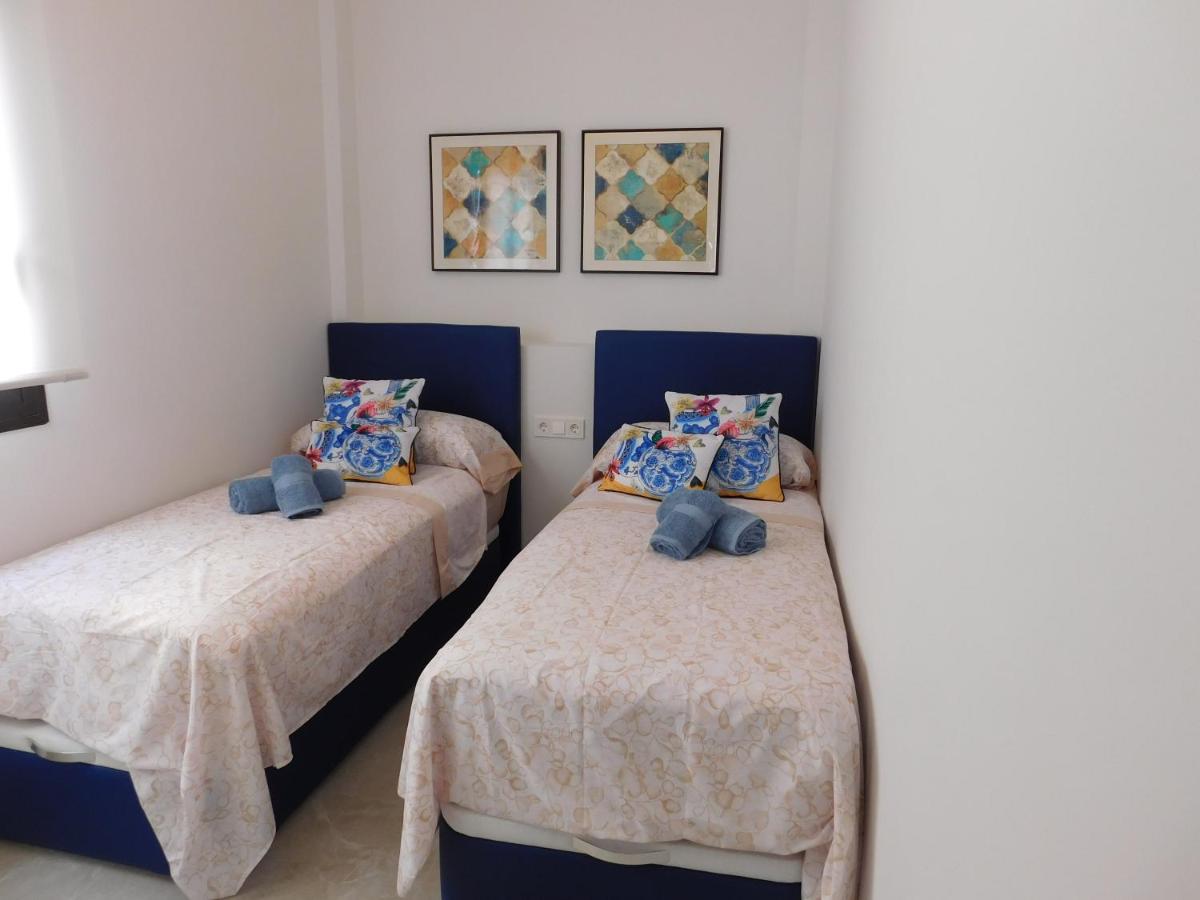 Modern And Cosy Apartment Close To The Beach Torrevieja Exterior foto
