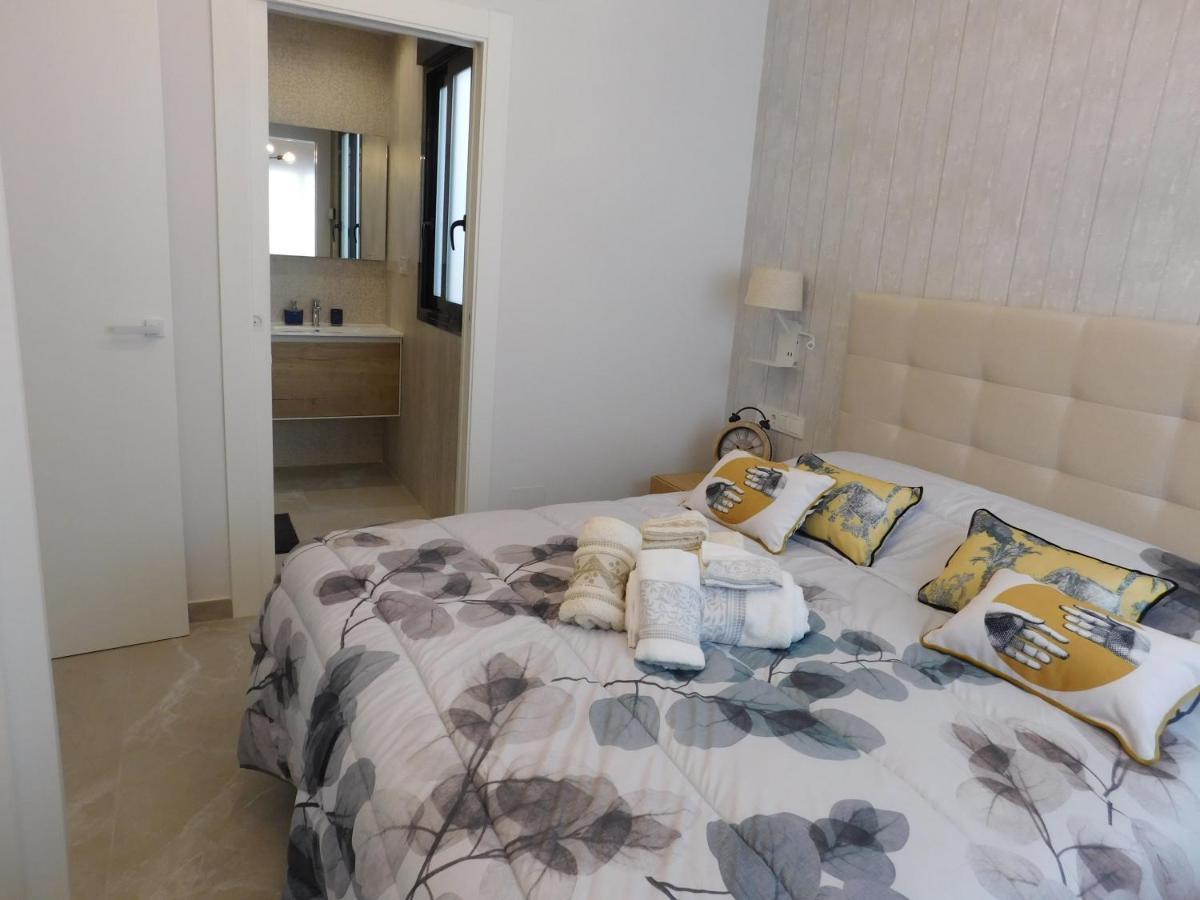 Modern And Cosy Apartment Close To The Beach Torrevieja Exterior foto
